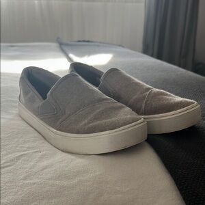 TOMS Gray Slip-on Sneaker